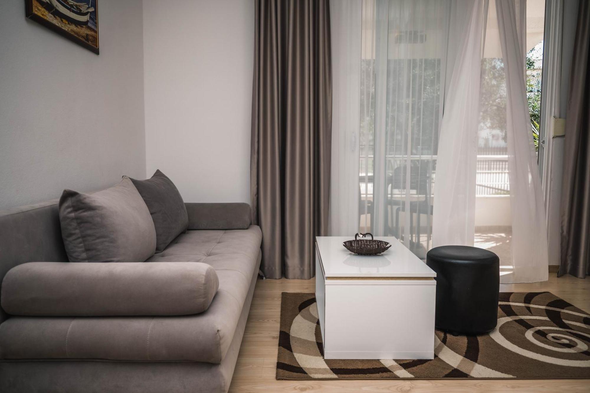 Apartments Antique Ulcinj Bilik gambar
